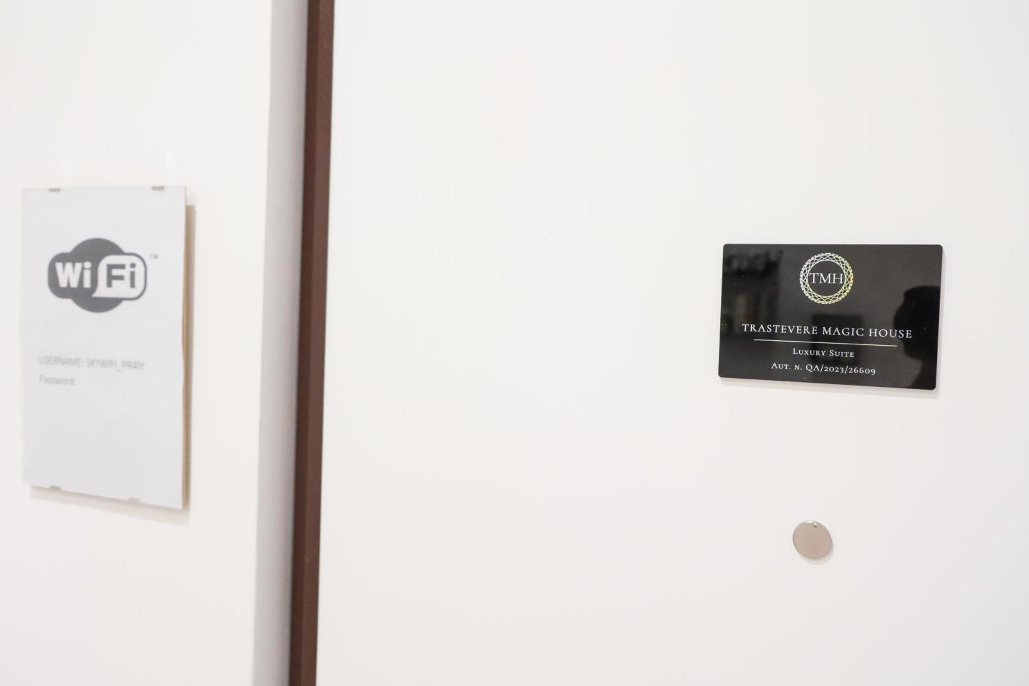 Trastevere Magic House Luxury Suite Rome Exterior photo
